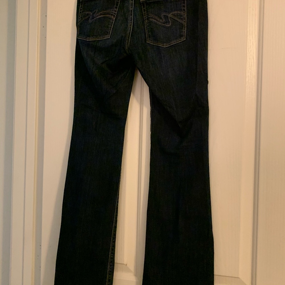 Bootleg size 4 White House black market jeans